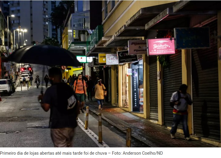 Criminosos ameaçam incendiar lojas e exigem Pix de comerciantes da Grande Florianópolis