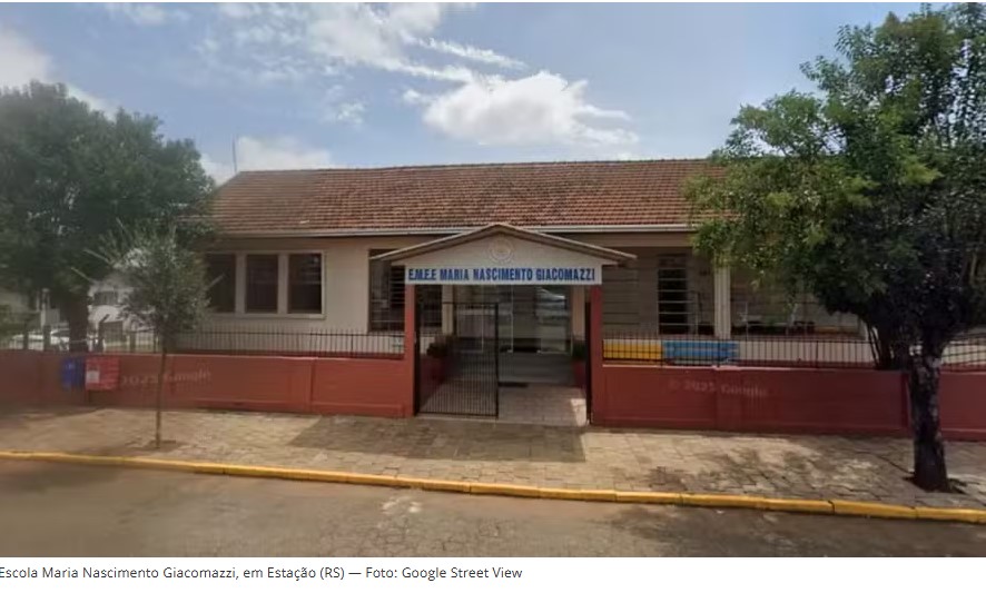 Vídeo - Adolescente suspeito de matar criança em ataque a escola no RS é agredido e retirado de ambulância