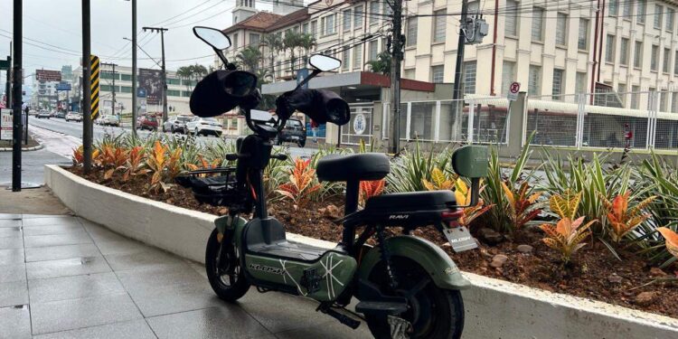 Jaraguá do Sul - Aprovada lei que regulamenta circulação de ciclomotores e bicicletas elétricas em Jaraguá do Sul