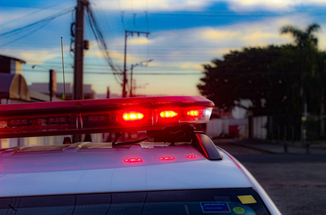 Bebeu, bateu e tentou fugir: Homem é preso após bater e fugir 2 X em Rio Negrinho