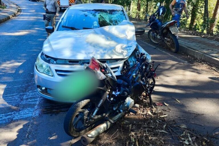 Grave acidente deixa motociclista morto no Oeste