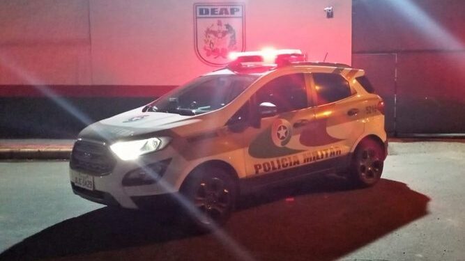 ​PM prende motorista embriagado após acidente e tentativa de fuga em Rio Negrinho