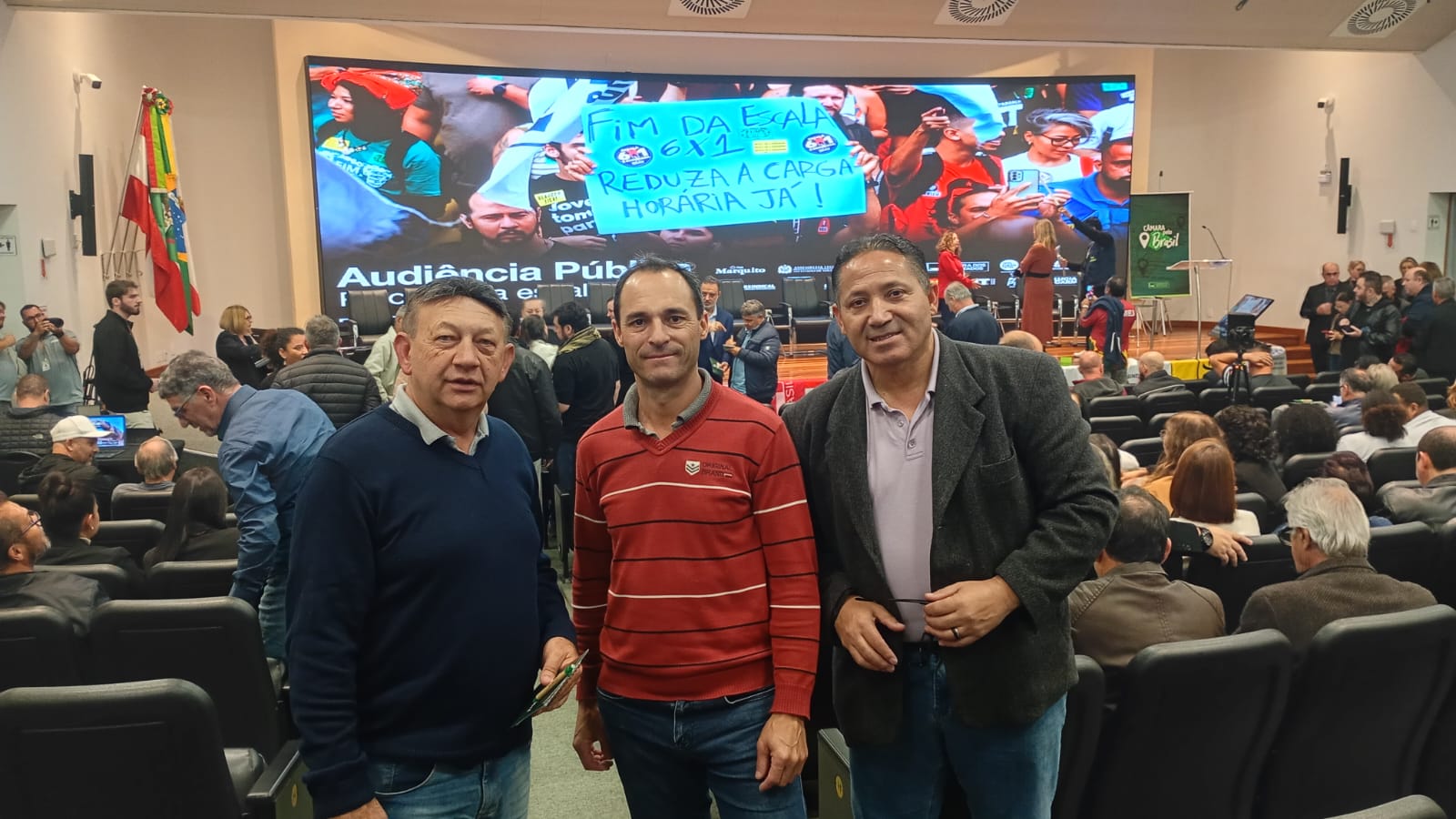 Audiência Pública na Alesc debate fim da escala 6x1 e redução da jornada de trabalho - SITICOM de Rio Negrinho presente