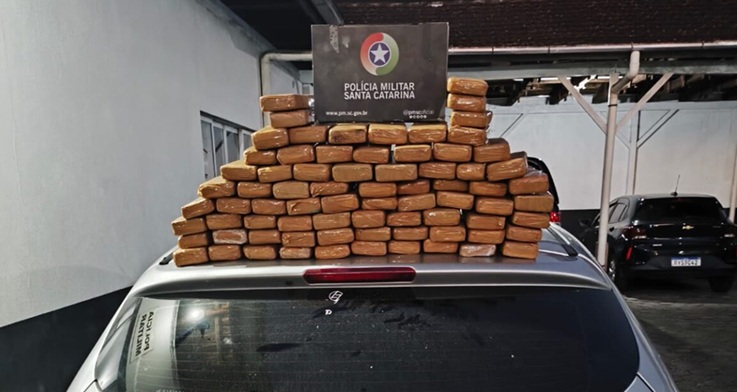 PM e PRF apreendem 40 quilos de maconha em Corupá